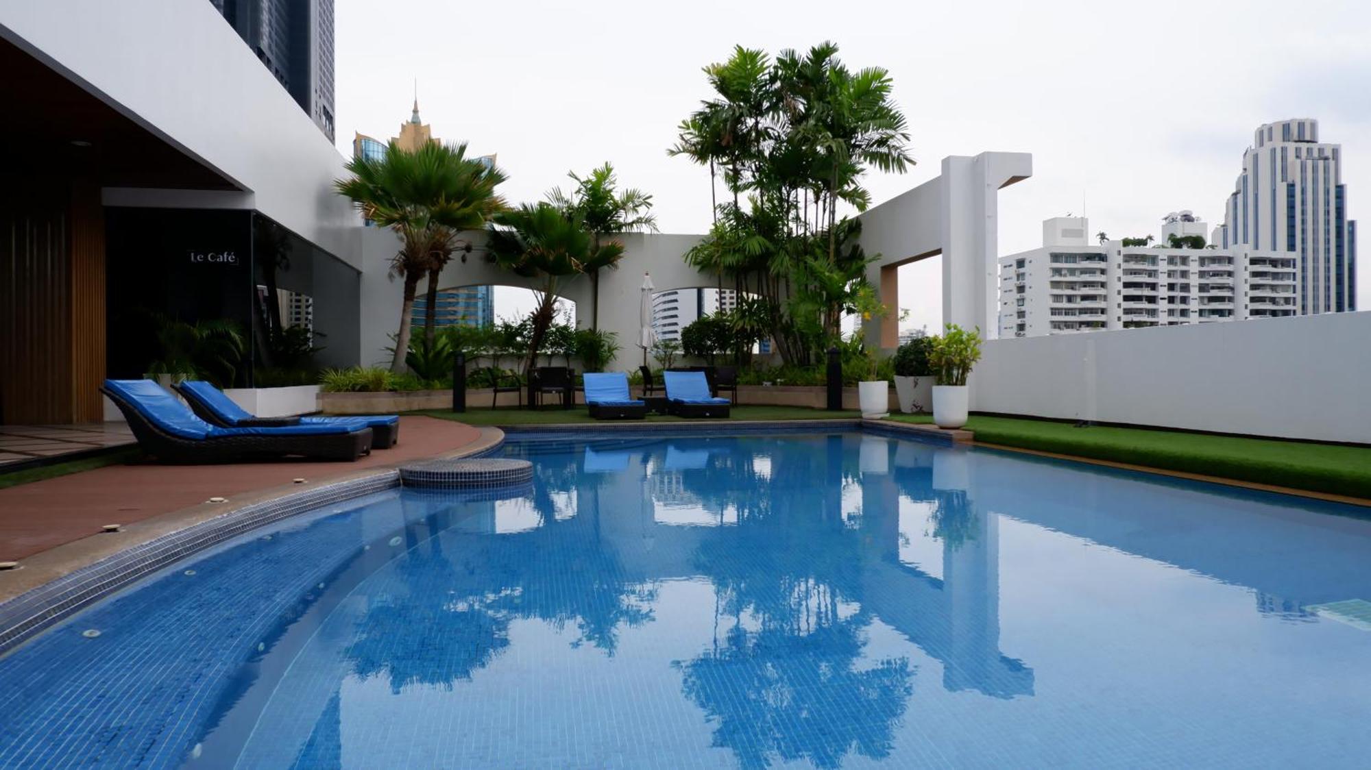 Grand Asoke Suites Boutique Residence Bangkok Esterno foto